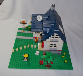 Lego Creator 5891 Apple Tree House 3in1 with 3 manuals