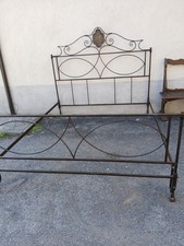 LETTO MATRIMONIALE FERRO CON DIPINTI E CHIODI RIBATTUTI - PESANTE - 1950 EMILIA