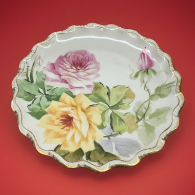 Antique LIMOGES LDBC PINK & Yellow ROSES SCALLOPED GOLD PORCELAIN PLATE