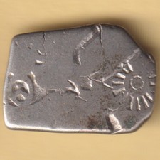 ANCIENT INDIA MAURYAN PUNCHMARK MAGADHA JANAPADA (600BC) RARE SILVER COIN