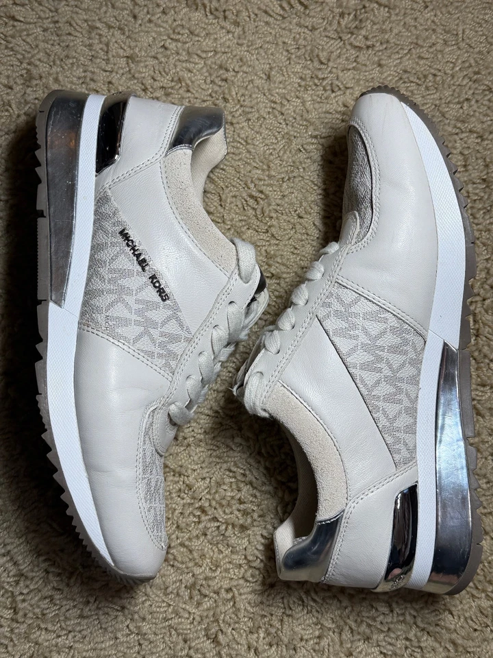 Tênis Feminino Michael Kors Couro Maddy Trainer Tamanho 6 - Imagem 3 de 4