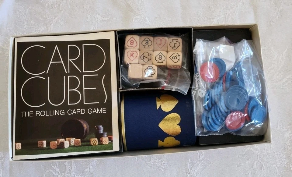 1970 CARD CUBES THE ROLLING CARD GAME DADOS DE COLECCIÓN SELCHOW & RIGHTER Poker Rummy Foto 3 de 4