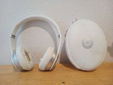 Beats By Dr. Dre Solo3 Wireless Silver A1796 MNEQ2LL/A Used
