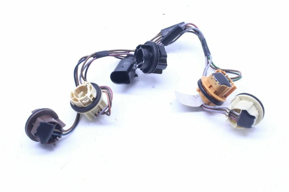 Chicote de fios para lanterna traseira Porsche 911 997 2005-2008 99763143600 usado pelo fabricante de equipamento original - Imagem 2 de 4