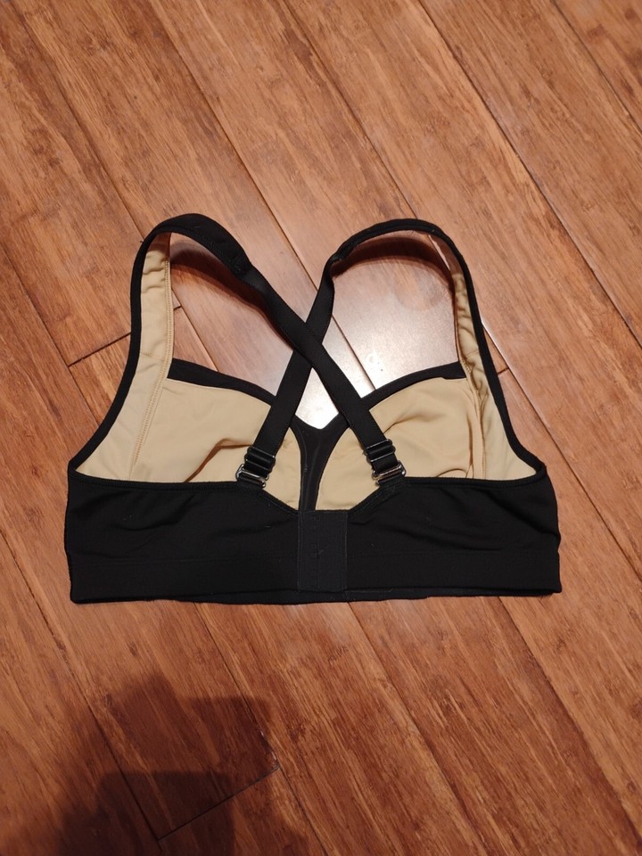 Lululemon Sports Bra Womens Black Ta Ta Tamer Wire Free No Pad Full