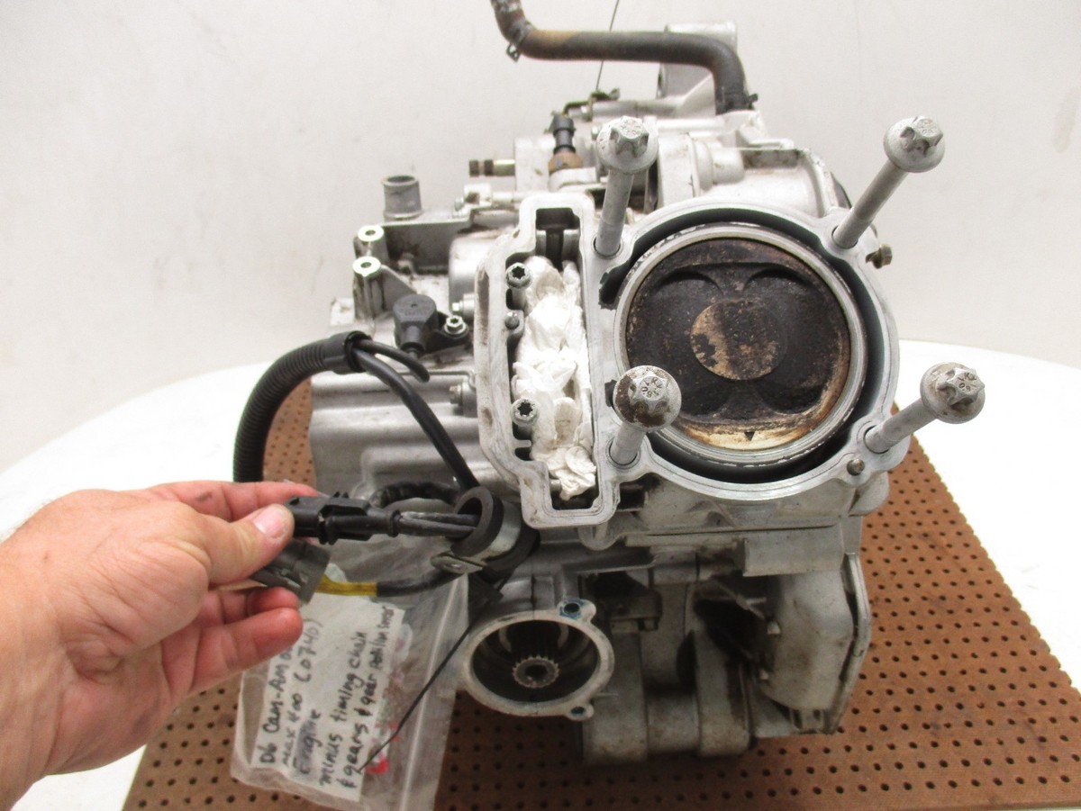 Can-Am Outlander Max 400 2006 (0740) engine - engine minus Can-Am Outlander Max 400 2006 (0740) engine - engine minus