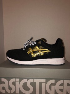 asics tiger gel saga black