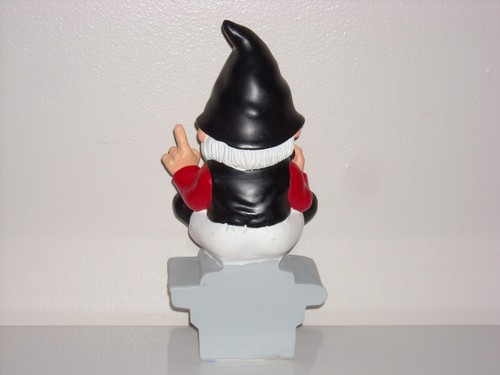 CHICAGO BLACKHAWKS 2013 Stanley Cup Champs Garden Gnome Statue Figurine Trophy - Picture 2 of 2