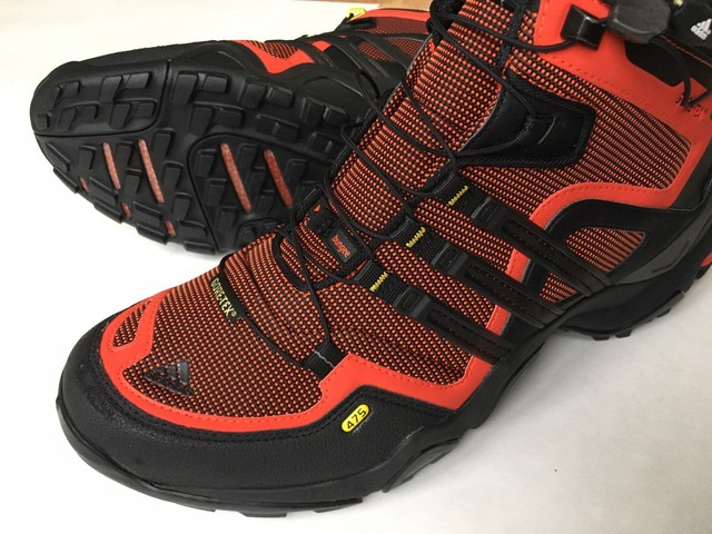 terrex fast r mid gtx