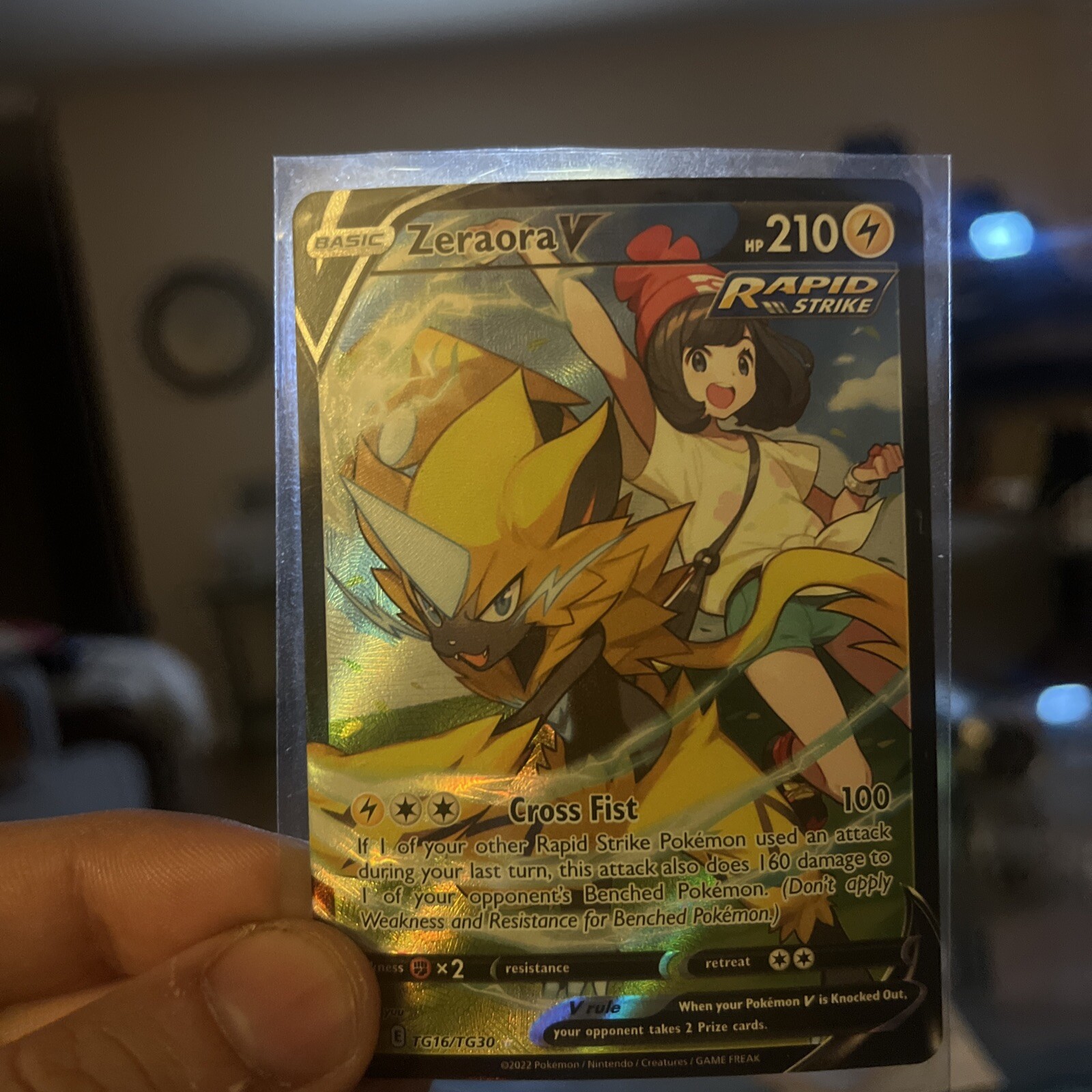 NM-Mint Zeraora V - TG16/TG30 - Ultra Rare - Silver Tempest Trainer Gallery Poke