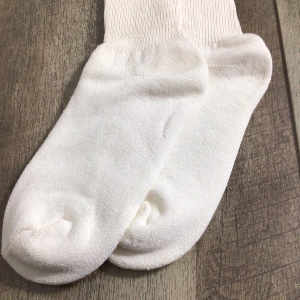 Vintage Retro Classic Red Striped Crew Socks ~ ISSUES - Image 4 of 4