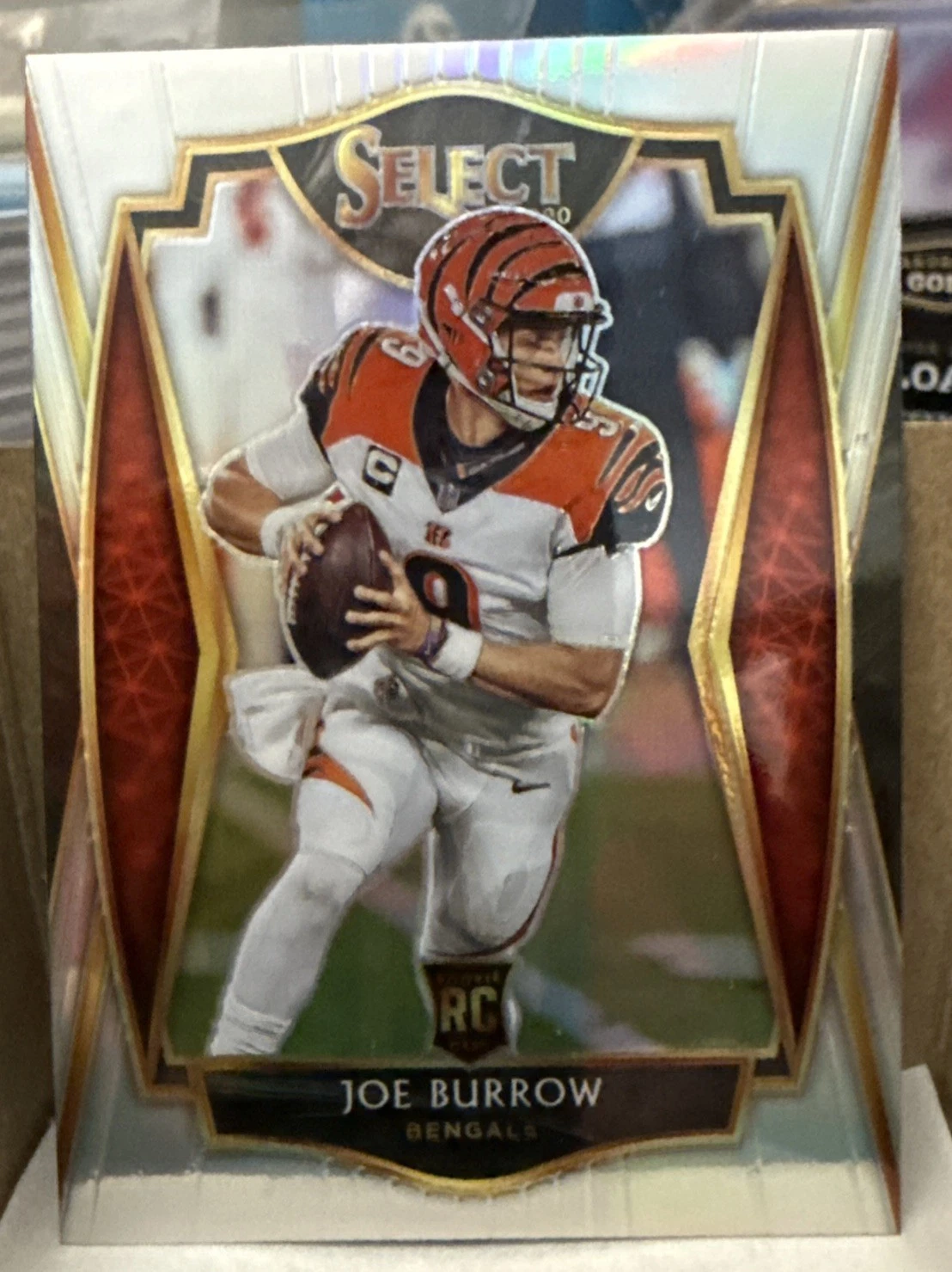 2020 Panini Select - Premier Level Joe Burrow #146 Silver Prizm (RC) Bengals