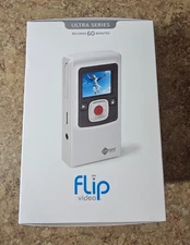 Flip Video Ultra Series White & Silver 2GB 60 Minutes 2007 USB Camcorder NEW