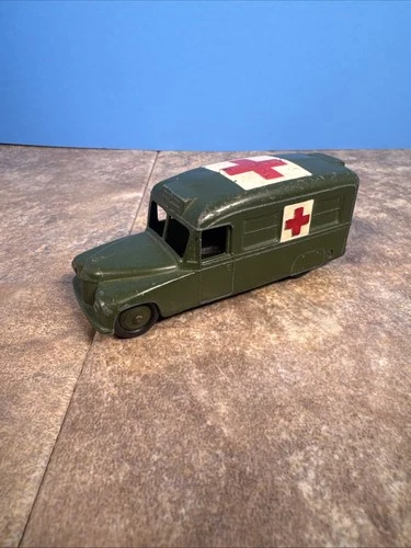 Vintage Die Cast Dinky Toys Daimler Military Ambulance Meccano England