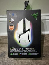 NEW Razer Basilisk V3 Pro Wireless Gaming Mouse WHITE Hyper-Scroll
