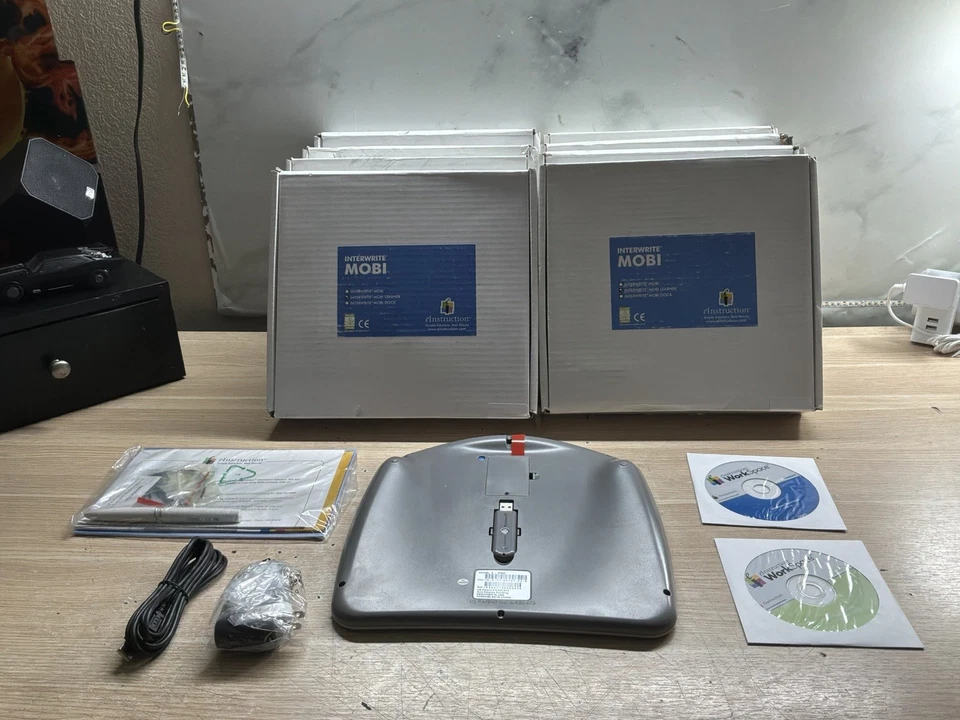 8  New eInstruction Interwrite Mobi IP500 Wireless Interactive  Tablet/JUA3041 - Image 2 of 4