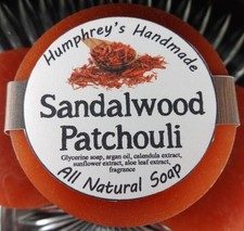 Jabón de afeitar con aroma a pachúli de sándalo para hombre, barra de lavado de barba Puck hecha en EE. UU. almizcle