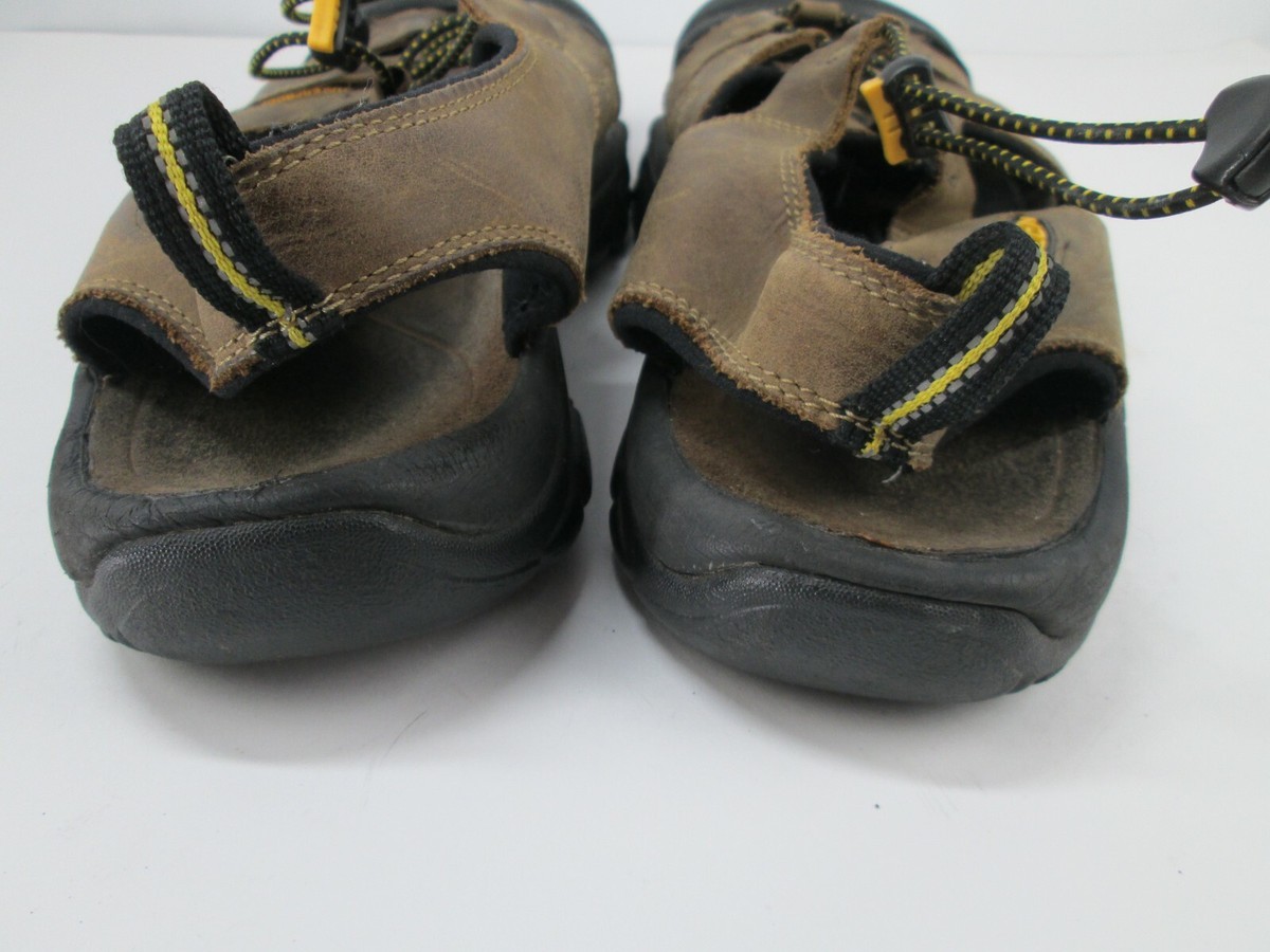 KEEN Sandals Leather Closed Toe Mens 12 Outdoor Hiking Shoes  display picture 1