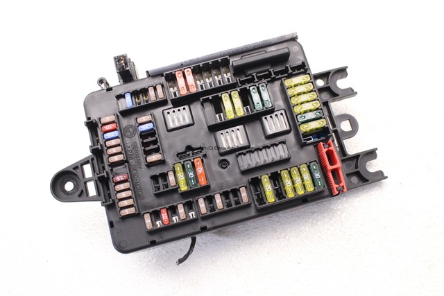 BMW 335I GT F34 14-16 SAM JUNCTION POWER DISTRIBUTION FUSE BOX