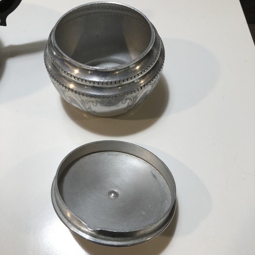Vintage SONA WARE Aluminum Etched England Made Built In Strainer & Sugar Tin Set - Picture 7 of 12