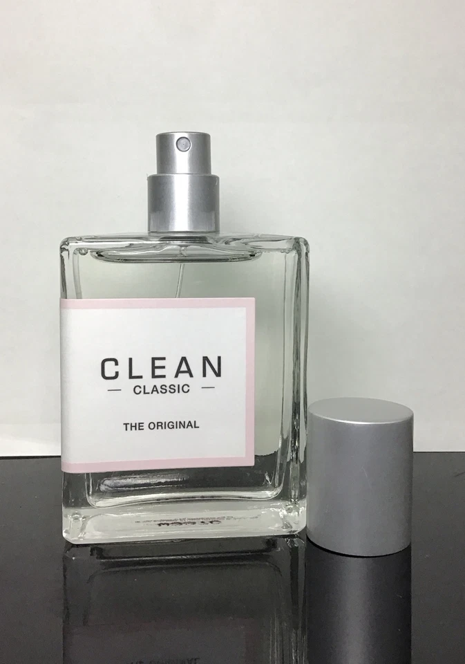 Clean Classic The Original Eau De Parfum Spray 2.0 Fl Oz/60 ml, como en la foto. Foto 3 de 4