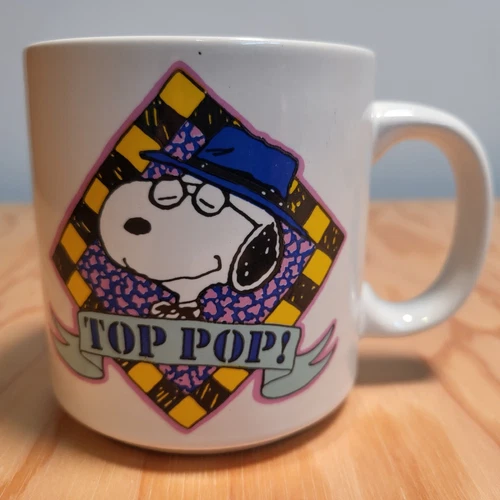Vintage Mug CUP Peanuts Snoopy coffee Top Pop