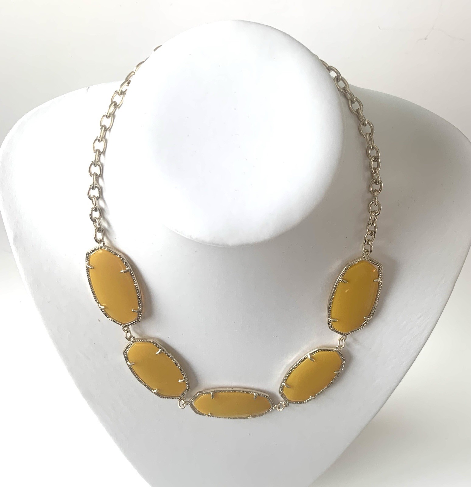 Kendra Scott Large Valencia Statement Necklace Ye… - image 6