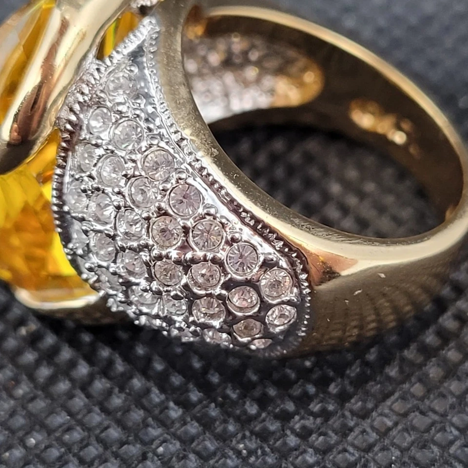 Vintage KJL Kenneth Jay Lane 80s Orange Citrine Faux Diamond Cocktail Ring - Image 4 of 4