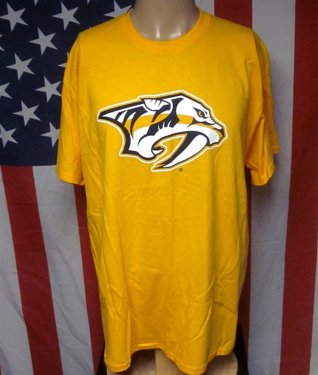 NASHVILLE PREDATORS new hockey T shirt logo XL yellow tee