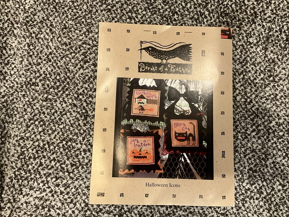 BIRDS OF A FEATHER Halloween Icons B0604 Halloween Icons w/Linen NEW - Image 3 of 4