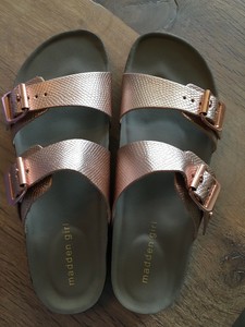 madden girl brando rose gold