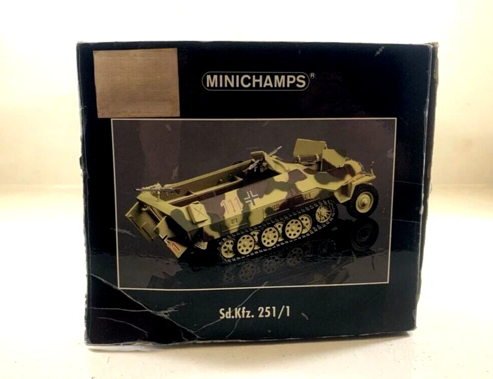 MINICHAMPS 42810 SD. KFZ. 251/1  1/35 SCALE - Immagine 2 di 4