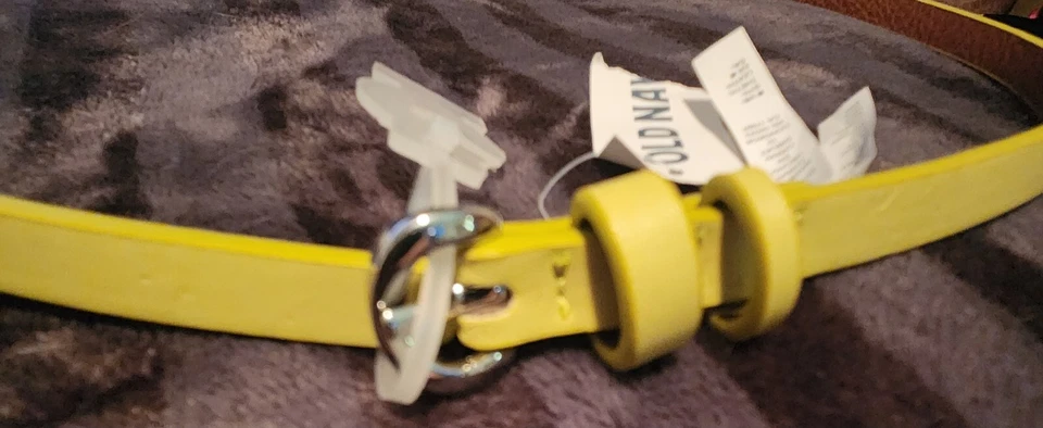 Cinturón Old Navy Niños Verde Neón Mediano Nuevo con Etiquetas  Foto 2 de 4