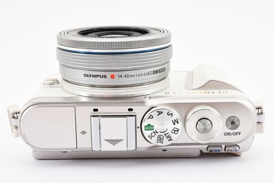 OLYMPUS PEN E-PL9 Digital Camera 14-42mm EZ Lens w/Strap [Exc+++