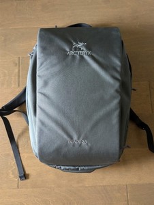 Arc’teryx Blade 28L Daypack - Excellent Condition - Fast US Shipping