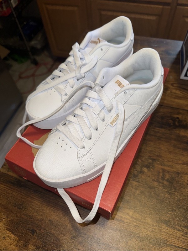 Puma Court Sneaker Women’s Size 7.5 403456 30