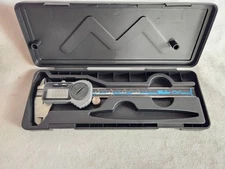 Brown & Sharpe Twin-Cal Digital Caliper 6" 150mm