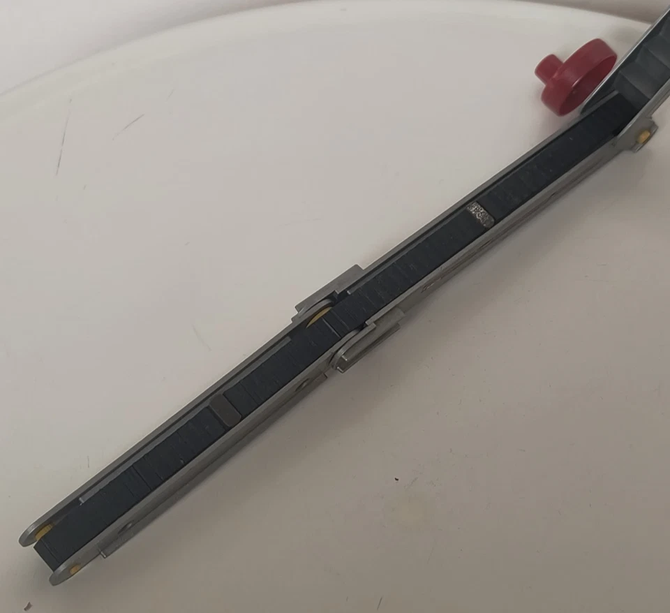 ACCESSORIO ELEVATORE MAGNETICO DIACLONE IL GRANDE Il GrandeRobot-Base GIG TAKARA - Immagine 4 di 4