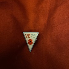 VE Day 75 Official Commemorative Pin Badge