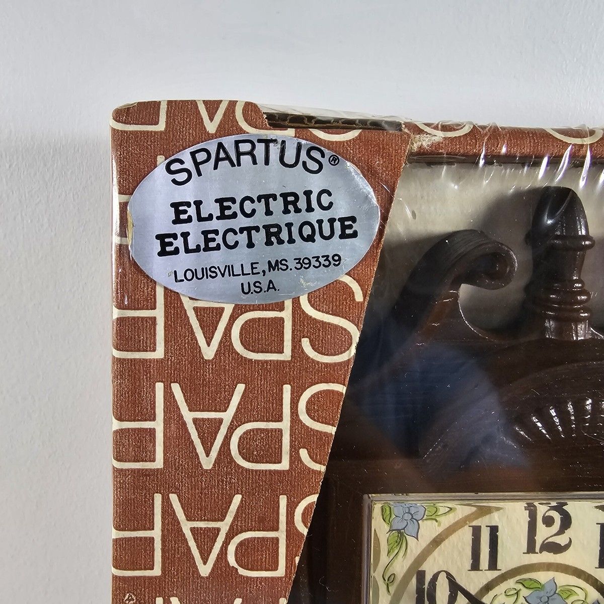 Vintage 1970s Spartus Corp. Mini Electric Grandfather Clock Vintage 1970s Spartus Corp. Mini Electric Grandfather Clock