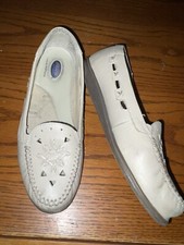 Dr. Scholl  s women  s 7.5 W beige slip on shoes, double air pillow insoles flat.  