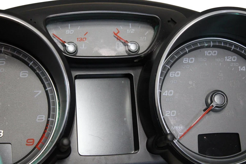 Speedometer AUDI R8 14 15 - Imagem 3 de 4