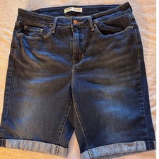 Signature by Levi Strauss Gold Label Womens Bermuda Shorts Dark Wash Cuffed S 10