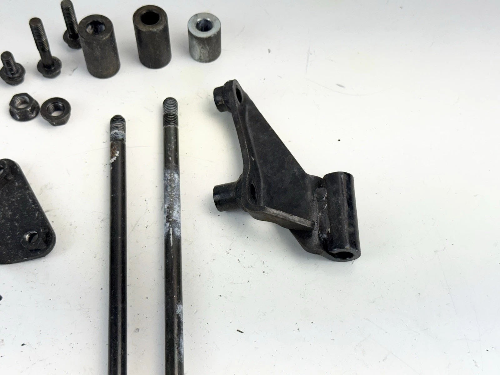 ✅ 2000 Honda Shadow Ace VT750CD VT 750 Engine Mount Set Bolts Nuts OEM