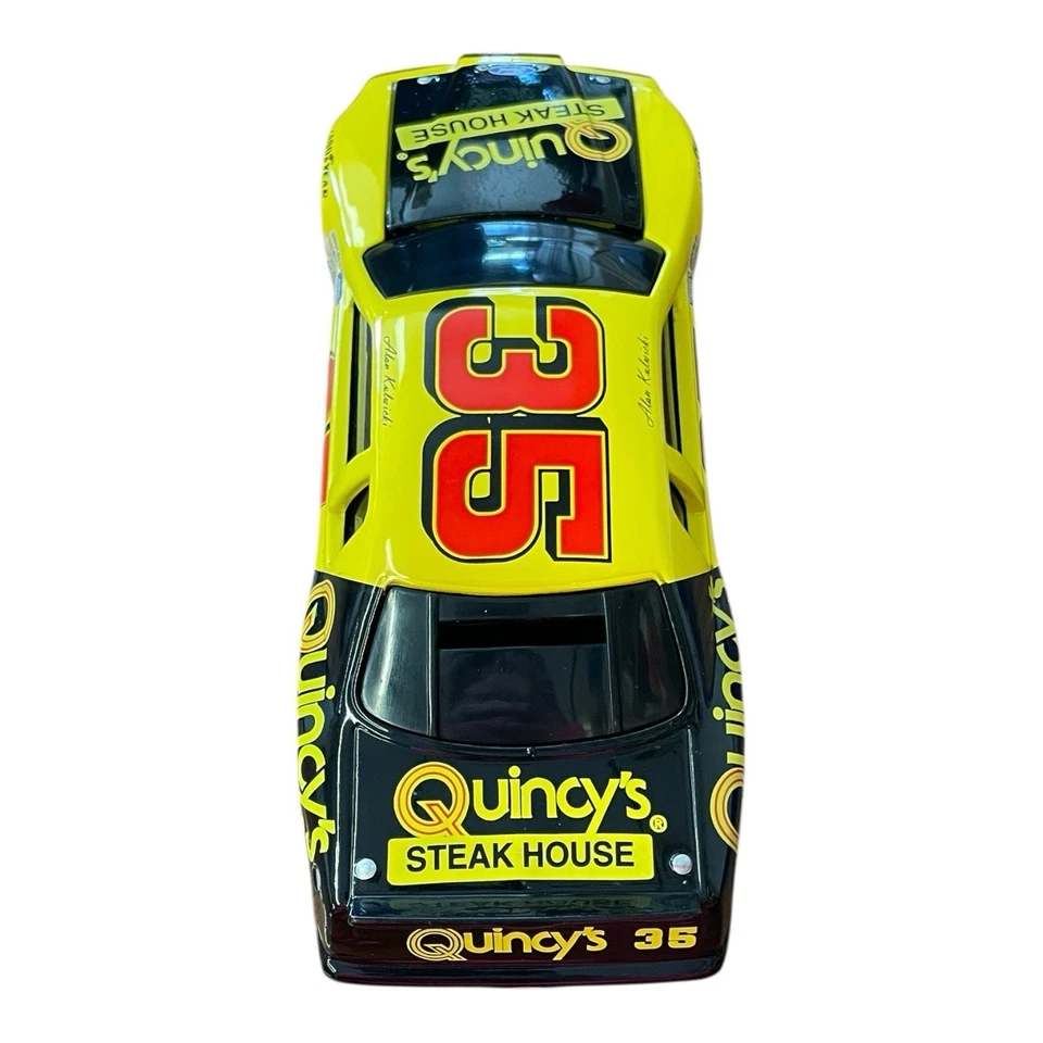 Banco fundido a presión Alan Kulwicki #35 Quincy’s Steakhouse Action 1995 escala 1:24 Foto 4 de 4