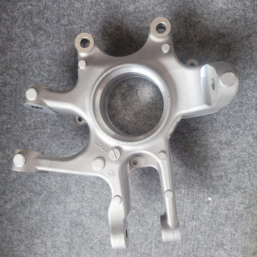 FOR 09-19 Jaguar X351 XJ XF XJR Rear Right Side Spindle Knuckle Hub w/Shield - Picture 2 of 4