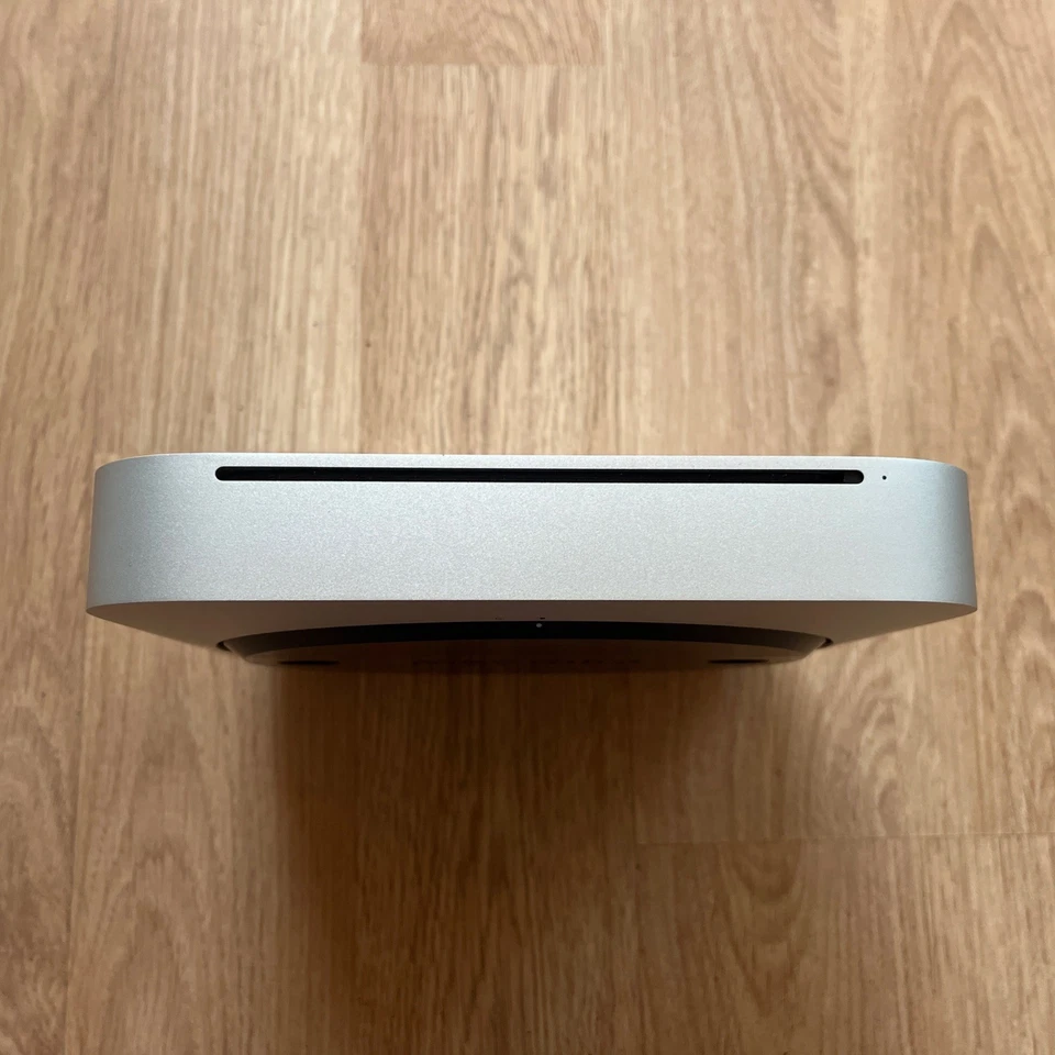 Apple Mac Mini Mid 2010 2.4 GHz Intel Core 2 Duo 16GB RAM 1TB SSD + Extras - Image 4 of 4