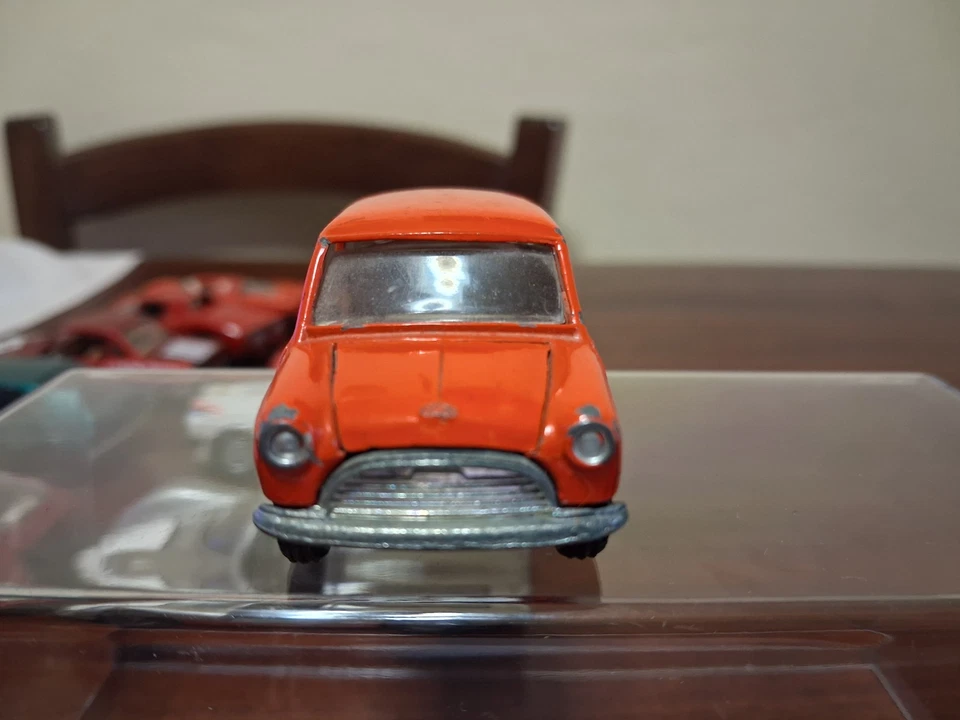 MEBETOYS A28 INNOCENTI MINI SCALA 1/43 - Immagine 3 di 4