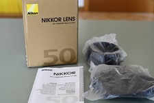 Nikon Nikkor 50mm 1,8 G - Scatola, manuale, custodia e paraluce HB-47