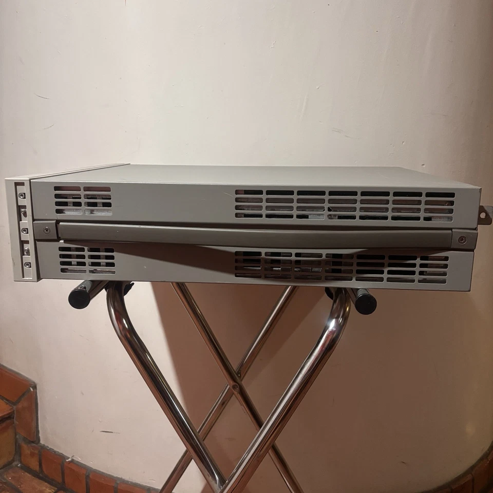 Fuente de alimentación de CC sistema Agilent 6674A 0-60V/0-35A 🛑🛑 NO PROBADA Foto 4 de 4